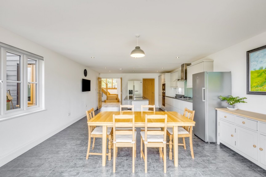 4 bedroom House for Sale Barkway Road, Royston, Hertfordshire