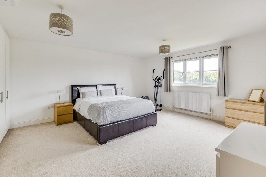 4 bedroom House for Sale Barkway Road, Royston, Hertfordshire