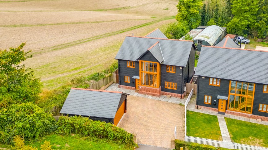 4 bedroom House for Sale Barkway Road, Royston, Hertfordshire