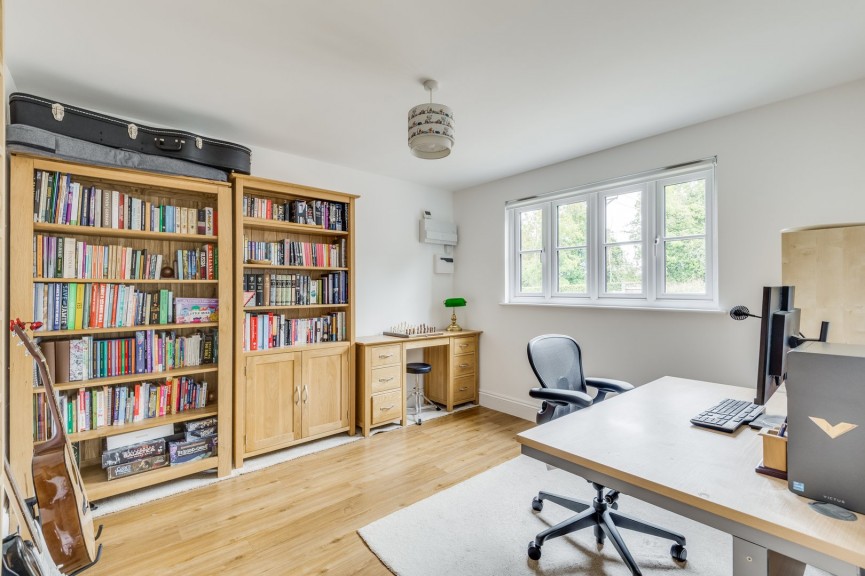 4 bedroom House for Sale Barkway Road, Royston, Hertfordshire