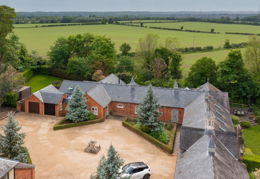 4 bedroom Bungalow for Sale Willian, Hertfordshire