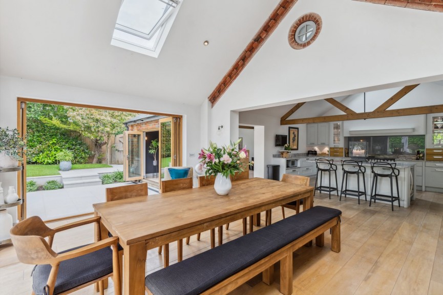 4 bedroom Bungalow for Sale Willian, Hertfordshire