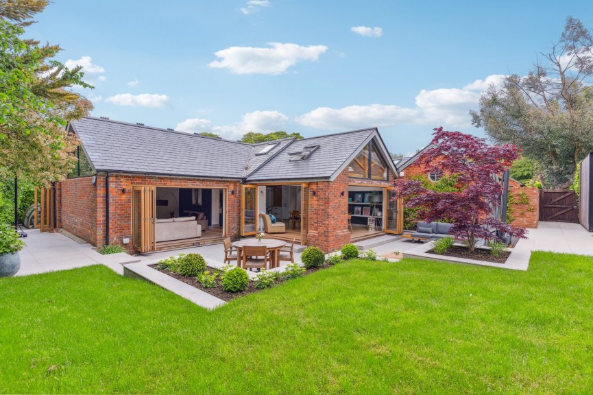 4 bedroom Bungalow for Sale Willian, Hertfordshire
