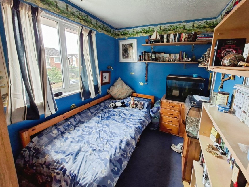 4 bedroom House for Sale The Paddock, Hatfield, Hertfordshire