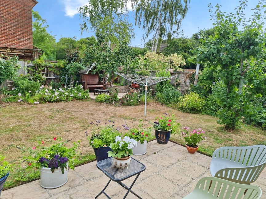 4 bedroom House for Sale The Paddock, Hatfield, Hertfordshire