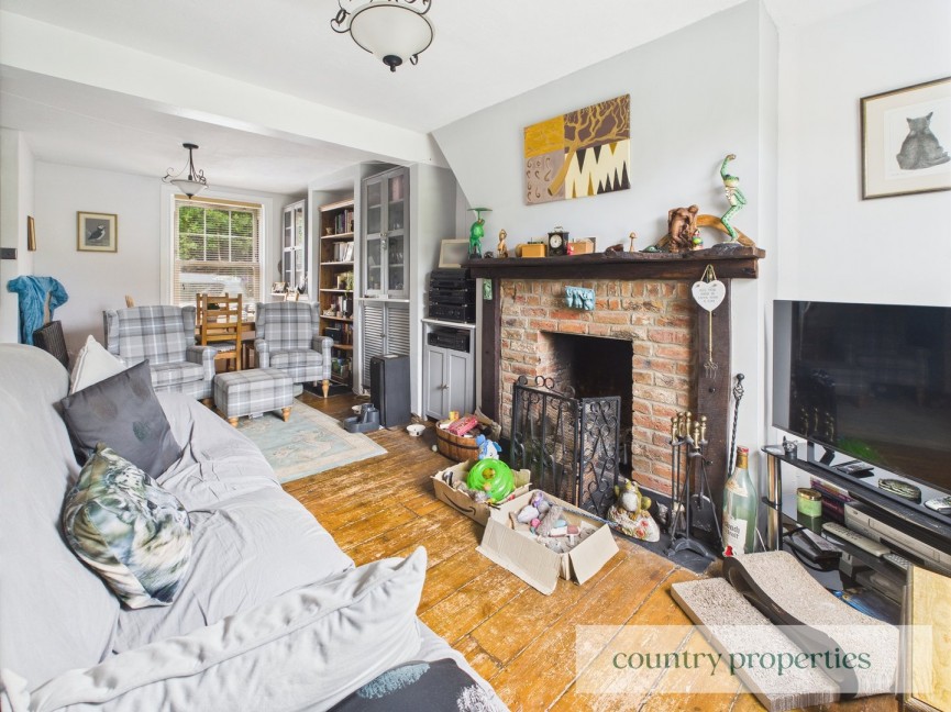 3 bedroom House for Sale Codicote Road, Welwyn, Hertfordshire