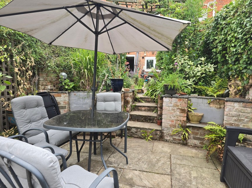 3 bedroom House for Sale Codicote Road, Welwyn, Hertfordshire