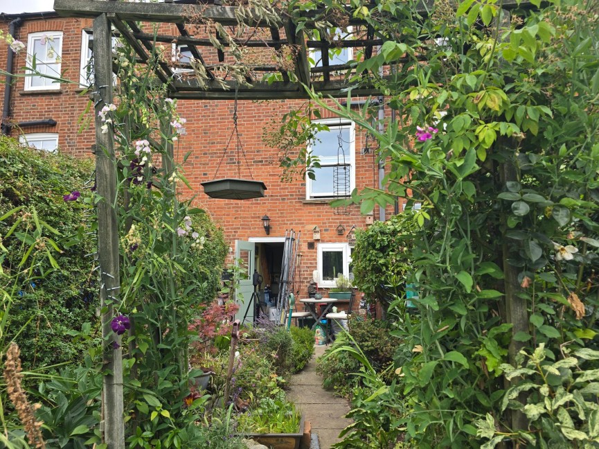 3 bedroom House for Sale Codicote Road, Welwyn, Hertfordshire