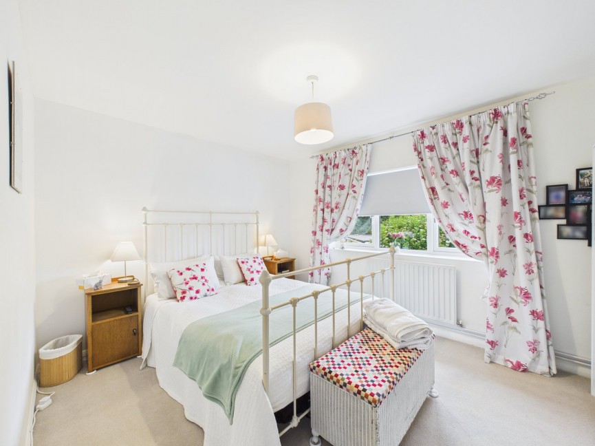 3 bedroom House for Sale St Marys Way, Baldock, Hertfordshire