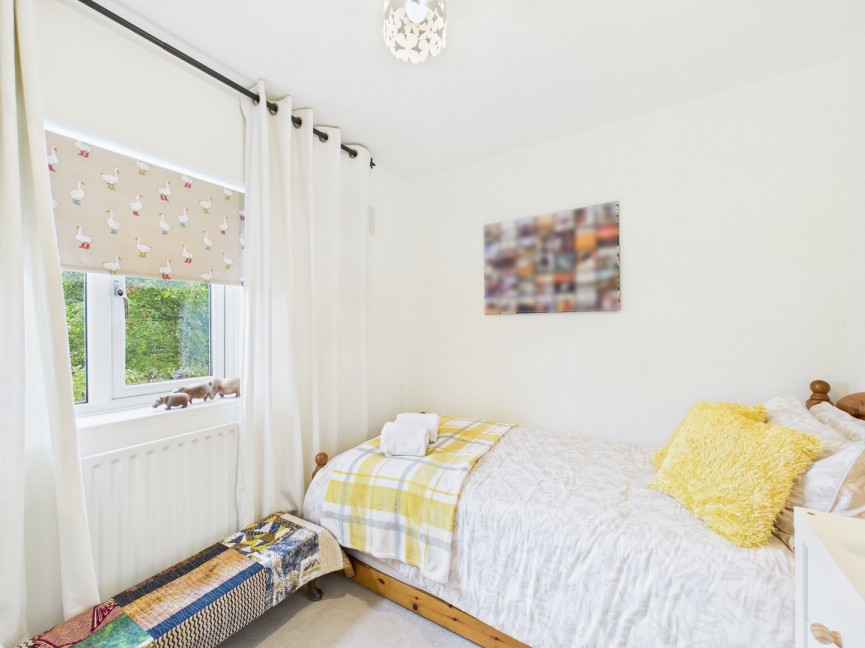 3 bedroom House for Sale St Marys Way, Baldock, Hertfordshire