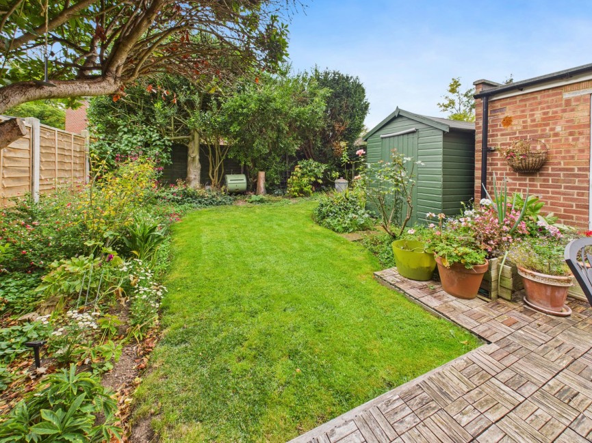 3 bedroom House for Sale St Marys Way, Baldock, Hertfordshire