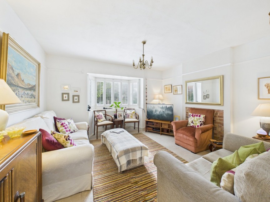 3 bedroom House for Sale St Marys Way, Baldock, Hertfordshire