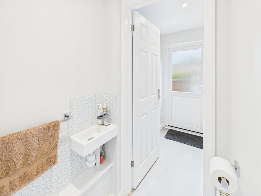 3 bedroom House for Sale St Marys Way, Baldock, Hertfordshire