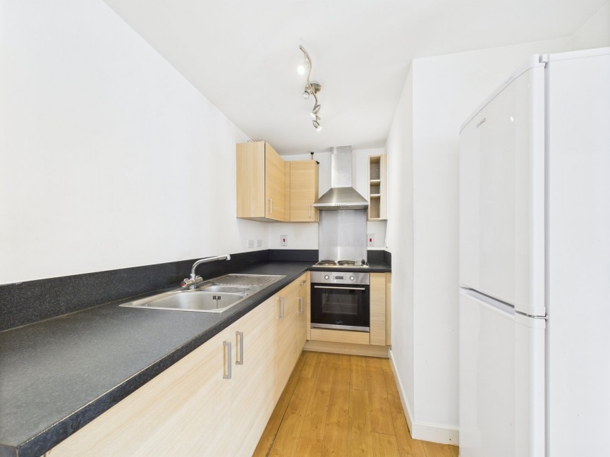2 bedroom Flat for Sale Coopers Yard, Hitchin, Hertfordshire