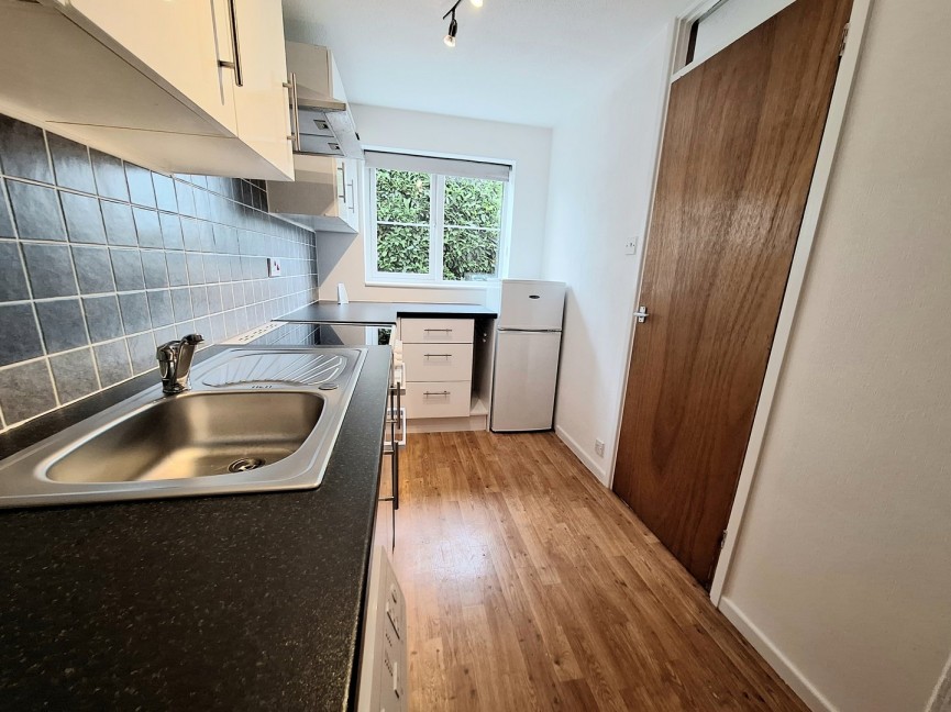 1 bedroom Flat for Sale Station Road, Biggleswade, Bedfordshire