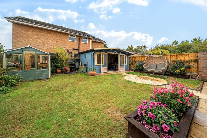 3 bedroom House for Sale Milton Road, Flitwick, Bedfordshire