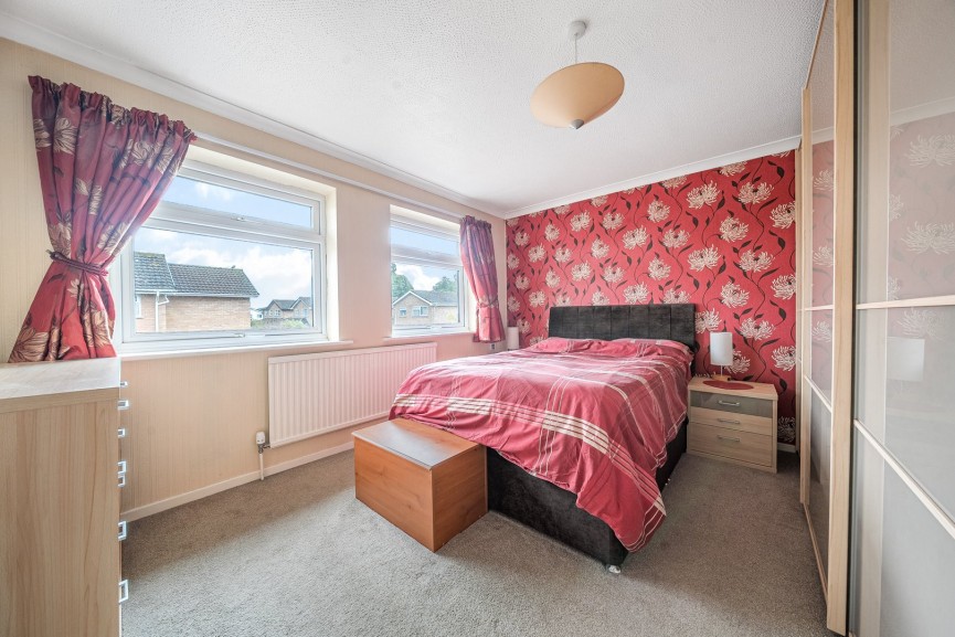 3 bedroom House for Sale Milton Road, Flitwick, Bedfordshire