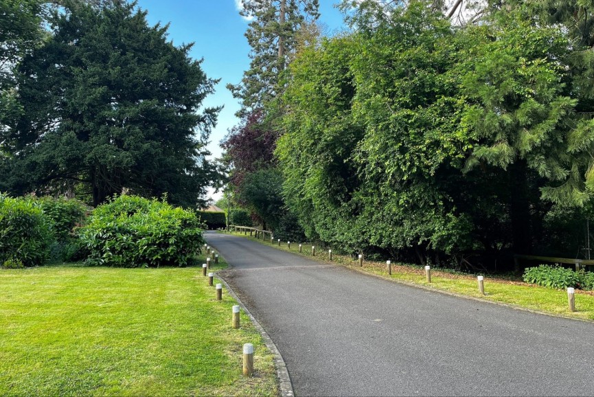 3 bedroom Property for Sale Manor Gardens, Westoning, Bedfordshire