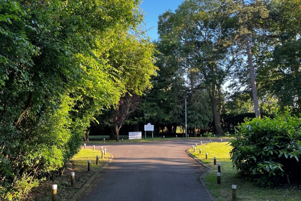 Manor Gardens, Westoning, Bedfordshire