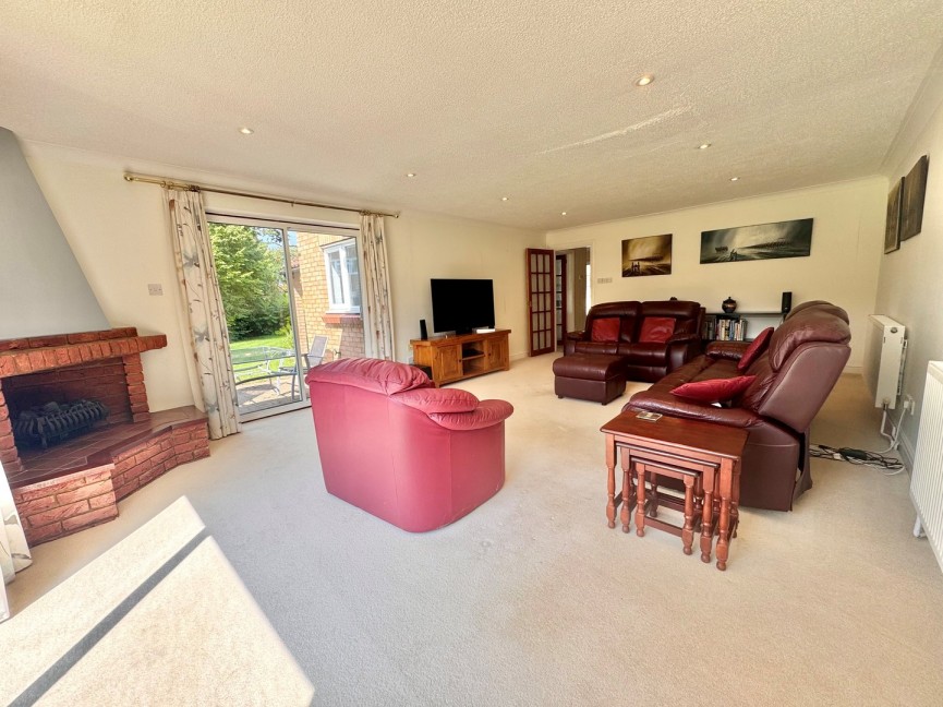 4 bedroom House for Sale Alder Close, Baldock, Hertfordshire
