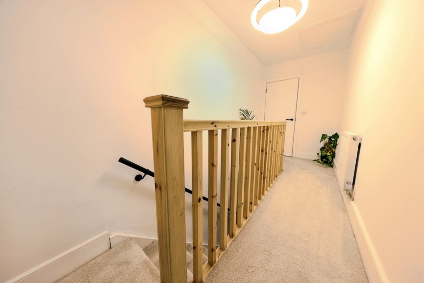 2 bedroom House for Sale Lancaster Road, Hitchin, Hertfordshire