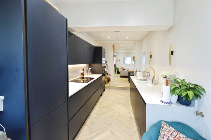 2 bedroom House for Sale Lancaster Road, Hitchin, Hertfordshire