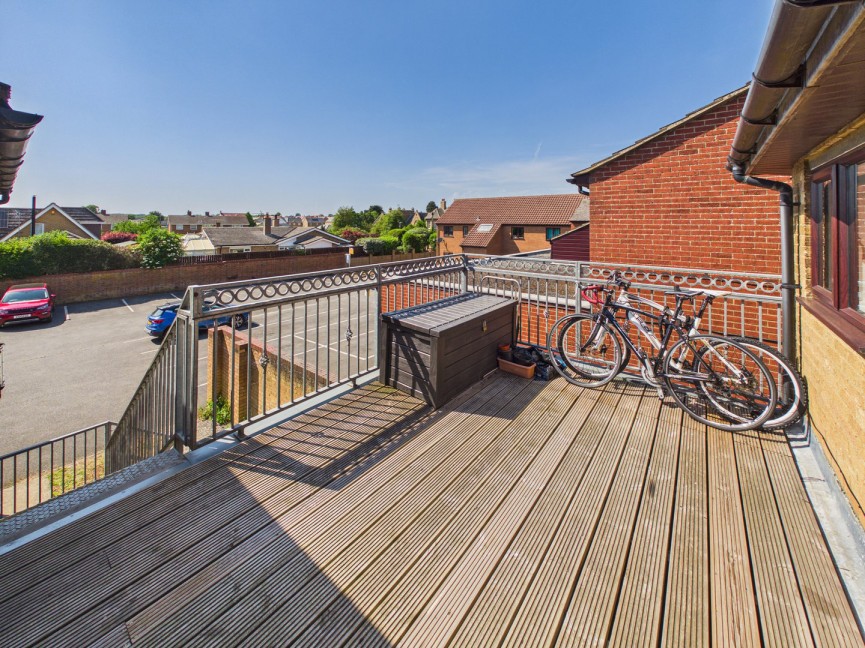 2 bedroom Flat for Sale Mill Street, Gamlingay, Cambridgeshire