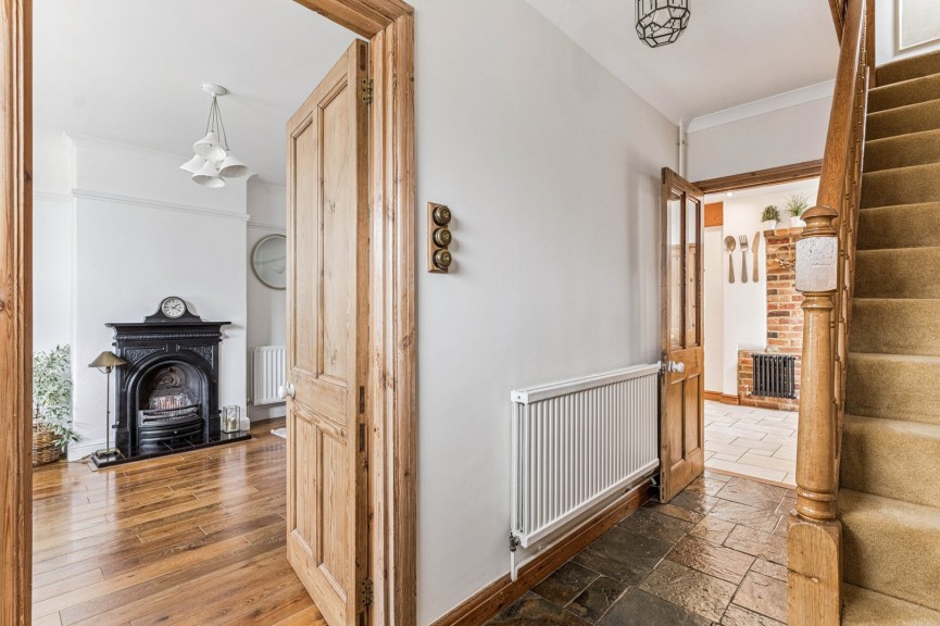 4 bedroom House for Sale Gaping Lane, Hitchin, Hertfordshire