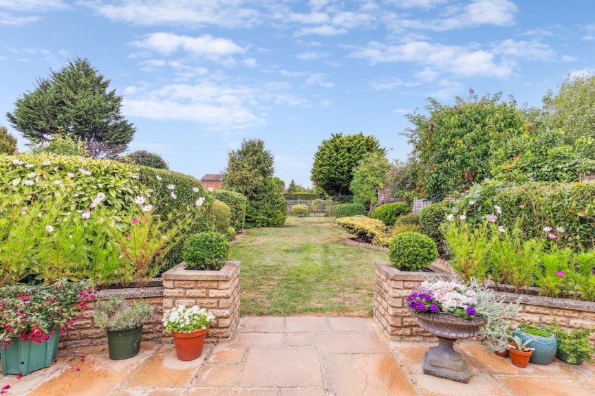 3 bedroom House for Sale Pirton, Hitchin, Hertfordshire