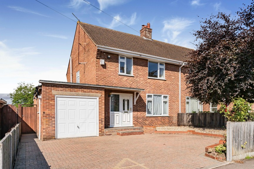 3 bedroom House for Sale Oakley, Bedford