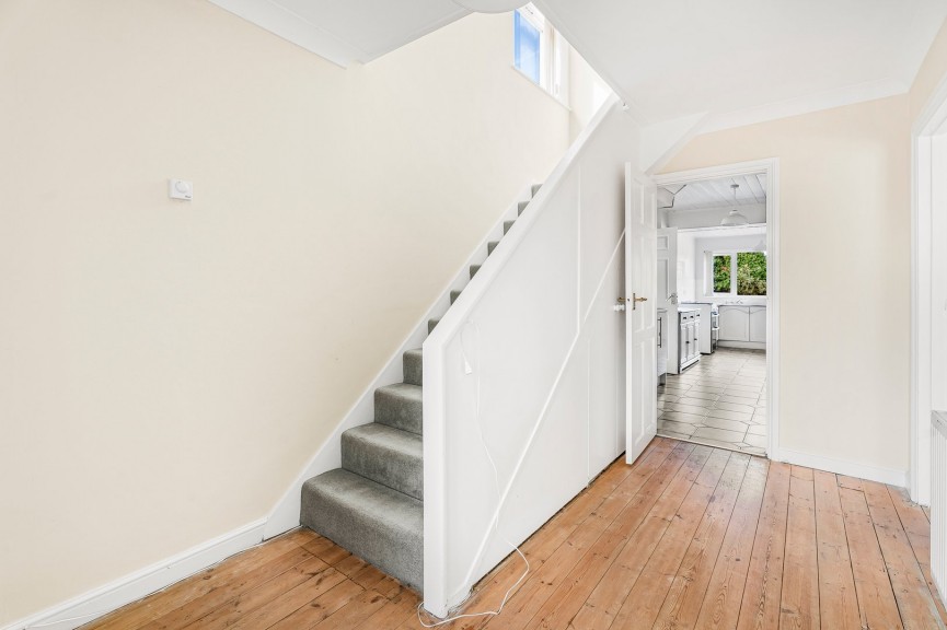 3 bedroom House for Sale Oakley, Bedford