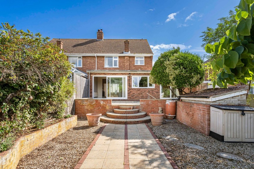 3 bedroom House for Sale Oakley, Bedford