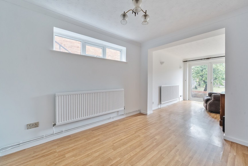 4 bedroom House for Sale High Street, Flitwick, Bedfordshire