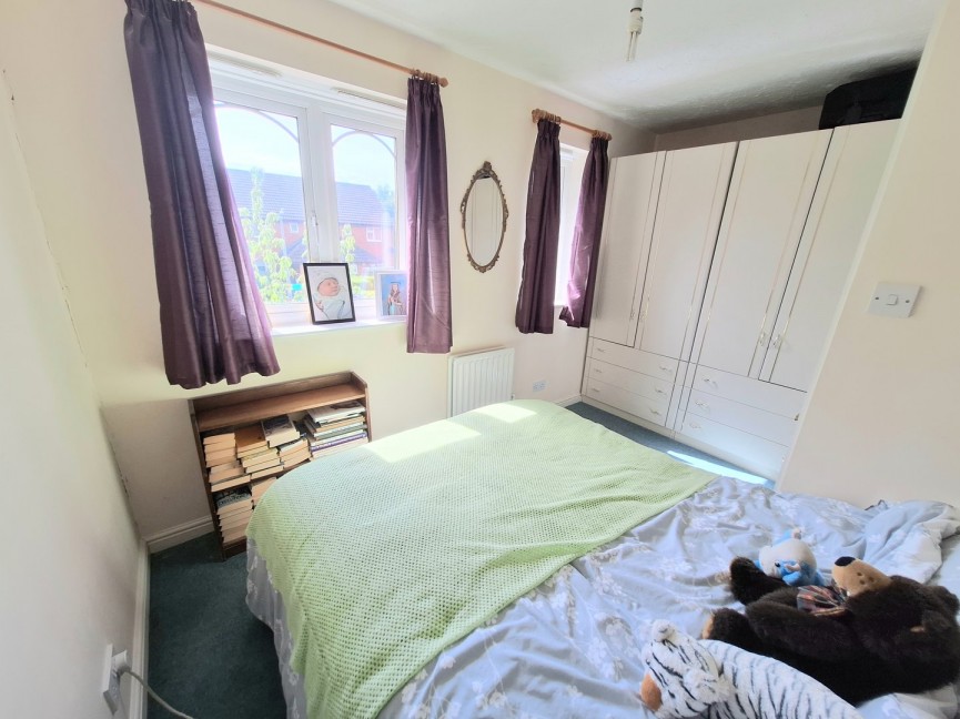 2 bedroom House for Sale Reynolds Close, Biggleswade, Bedfordshire