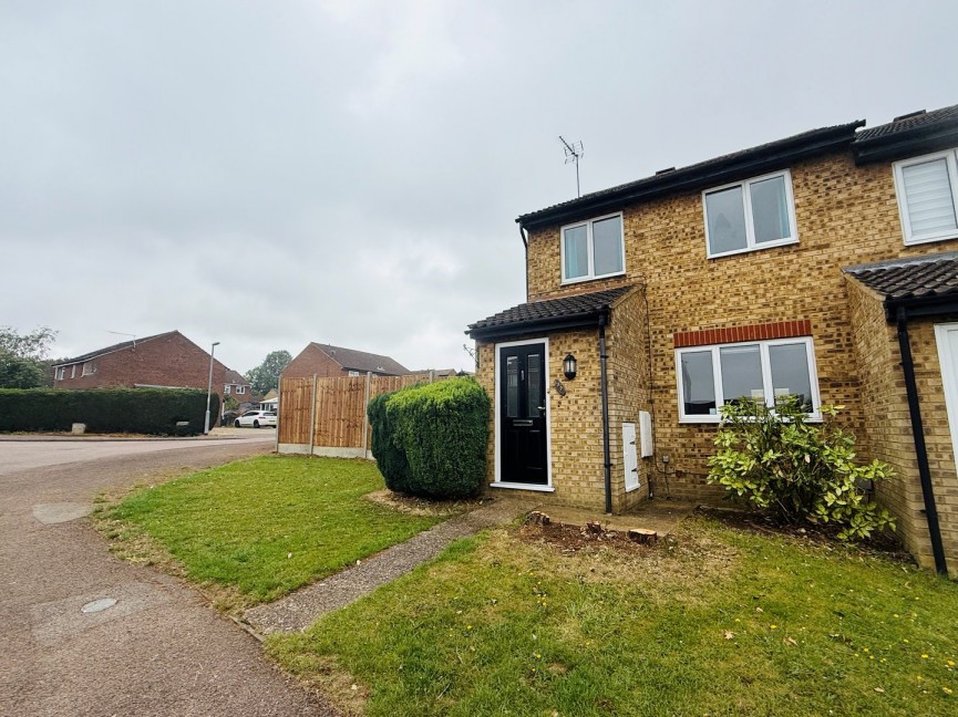 2 bedroom House for Letting Eagle Drive, Flitwick, Beds