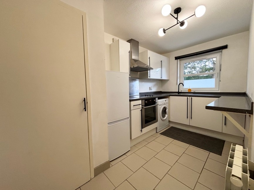 1 bedroom Flat for Letting 60 High Street, Biggleswade, Bedfordshire