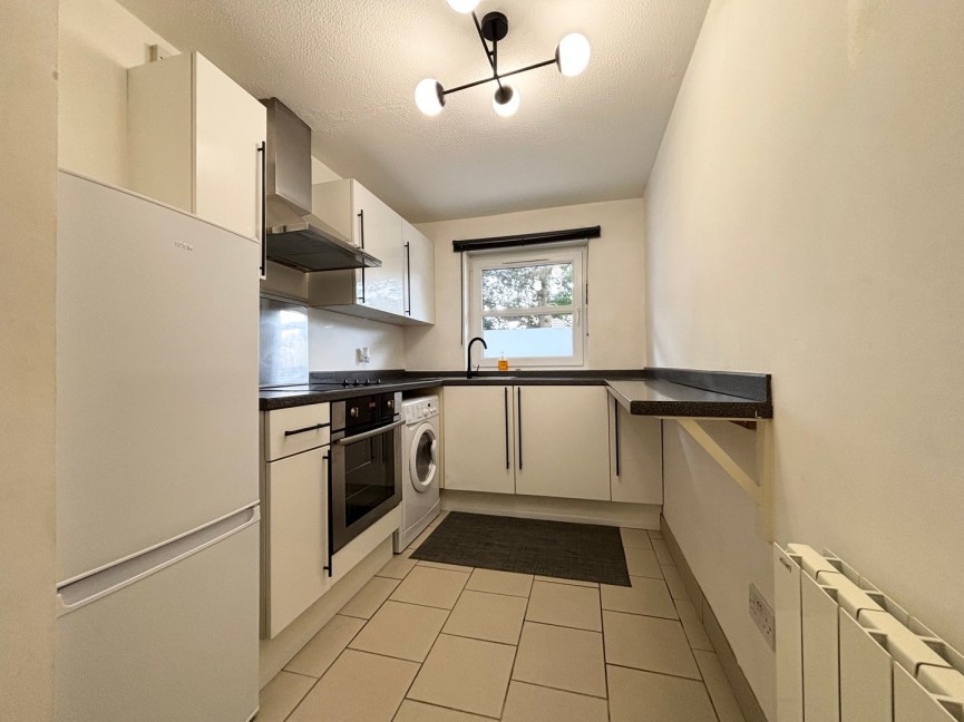 1 bedroom Flat for Letting 60 High Street, Biggleswade, Bedfordshire