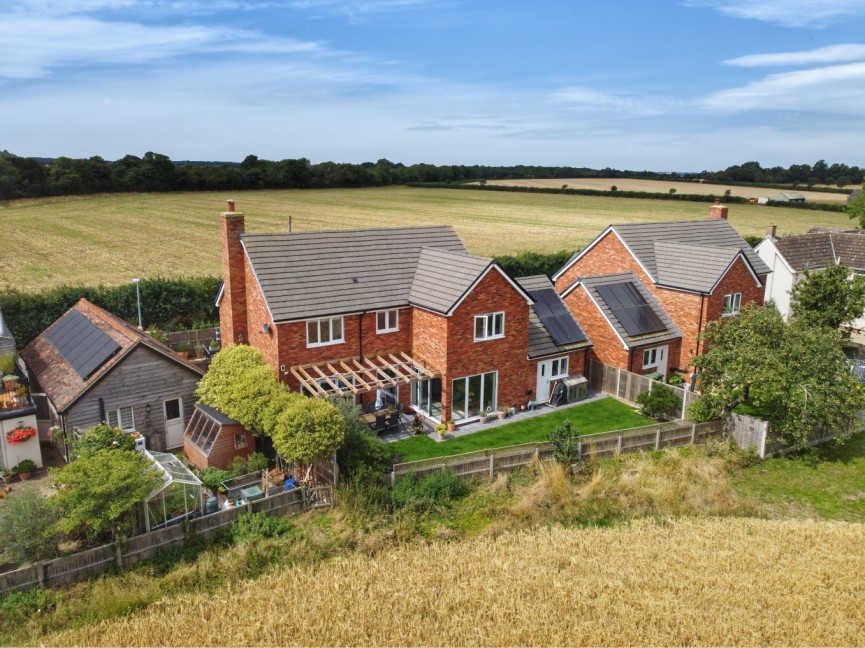 4 bedroom House for Sale Haynes, Bedfordshire
