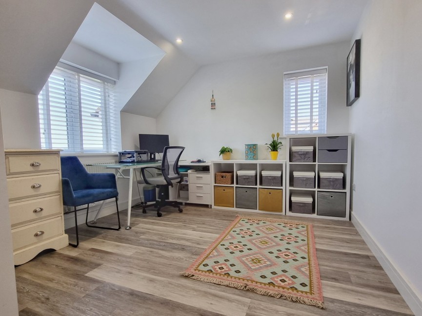 4 bedroom House for Sale Haynes, Bedfordshire