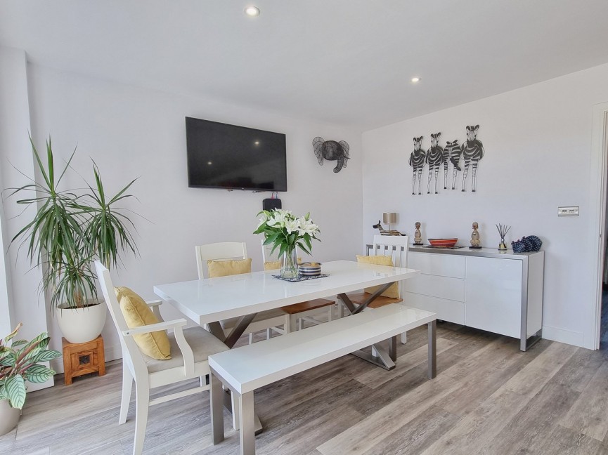 4 bedroom House for Sale Haynes, Bedfordshire