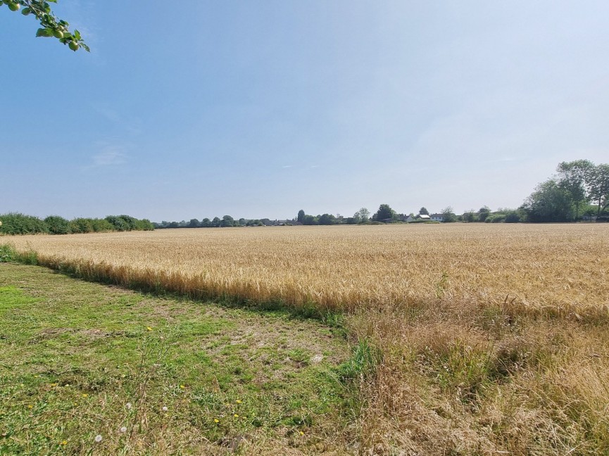 4 bedroom House for Sale Haynes, Bedfordshire