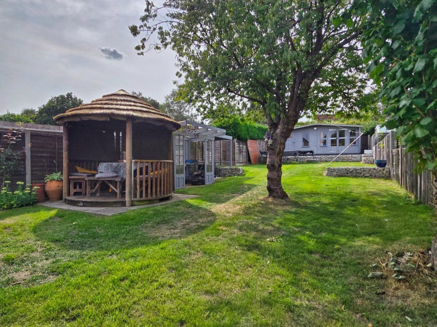 4 bedroom House for Sale Maulden, Bedfordshire