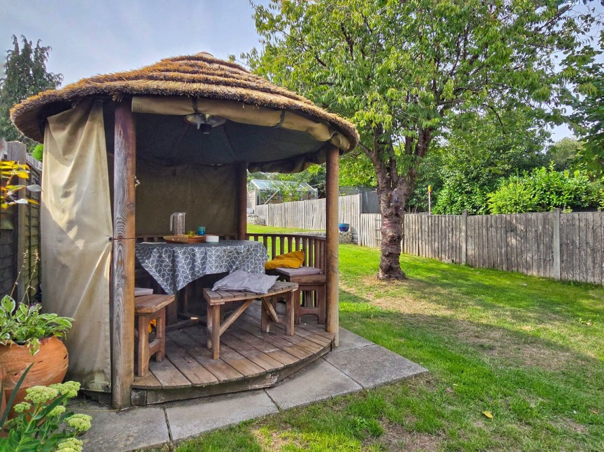 4 bedroom House for Sale Maulden, Bedfordshire