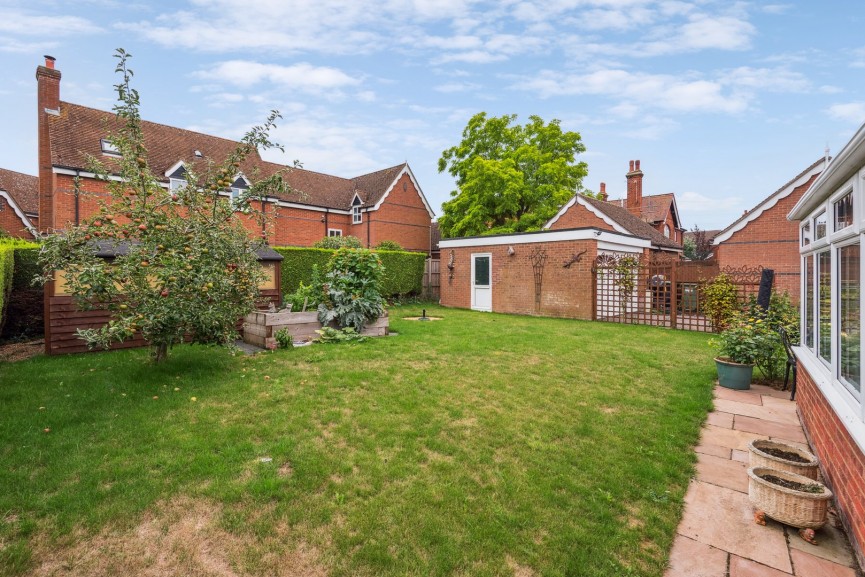 3 bedroom Bungalow for Sale Broom, Biggleswade, Bedfordshire