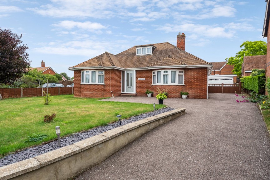 3 bedroom Bungalow for Sale Broom, Biggleswade, Bedfordshire