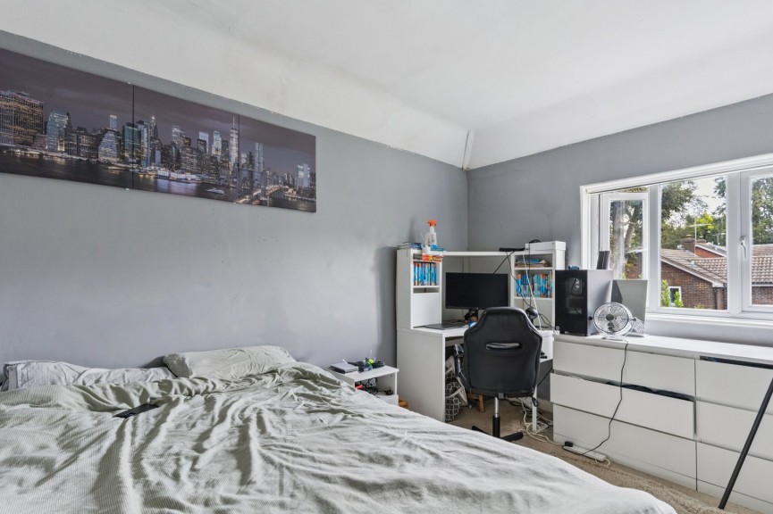 4 bedroom House for Sale Taylors Hill, Hitchin, Hertfordshire