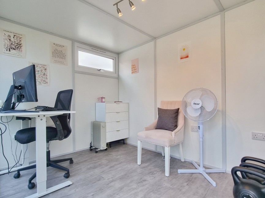 3 bedroom House for Sale Silsoe, Bedfordshire