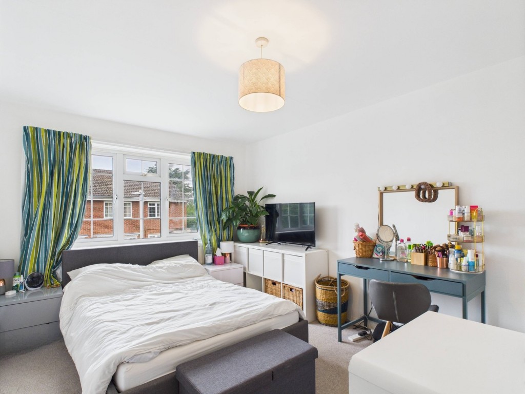 King Georges Close, Hitchin, Hertfordshire