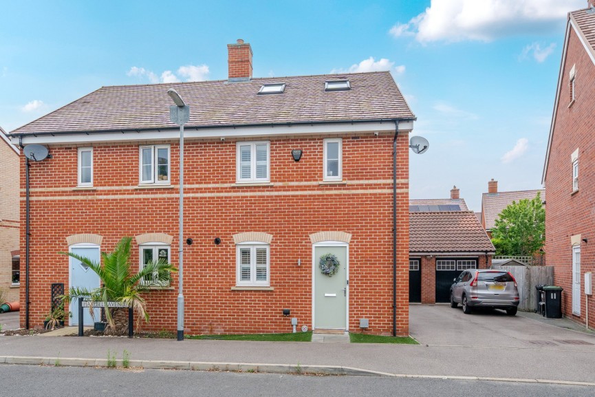 4 bedroom House for Sale Stotfold, Hitchin, Bedfordshire