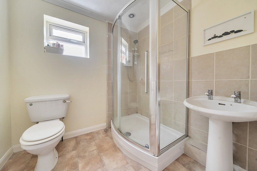 4 bedroom House for Sale Coppice Mead, Stotfold, Bedfordshire